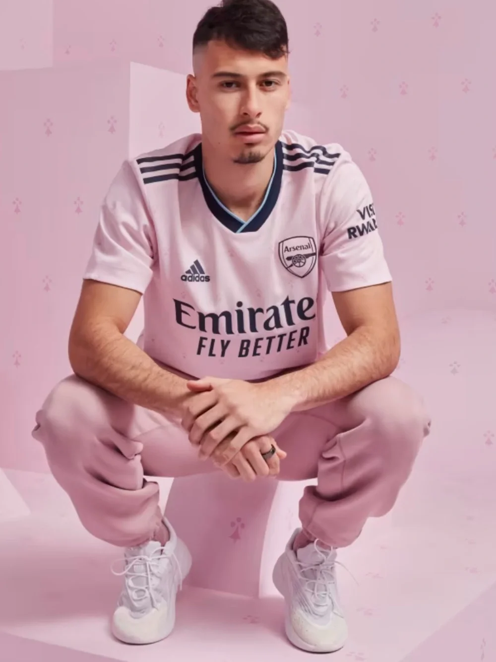 ARSENAL AUTHENTIC JERSEY- adidas
(supporter version, no 11) - Picture 4 of 16